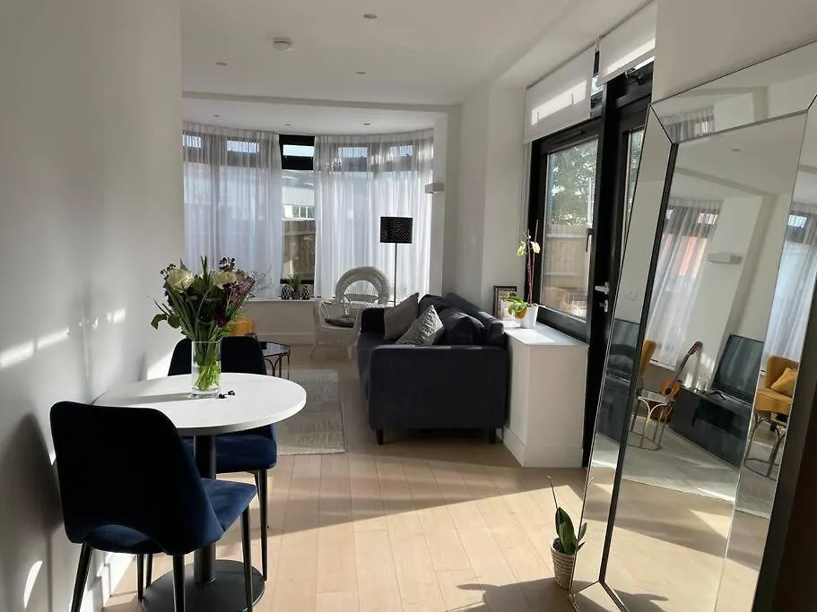 Entire Apartment In Brentford, West London. United Kingdom