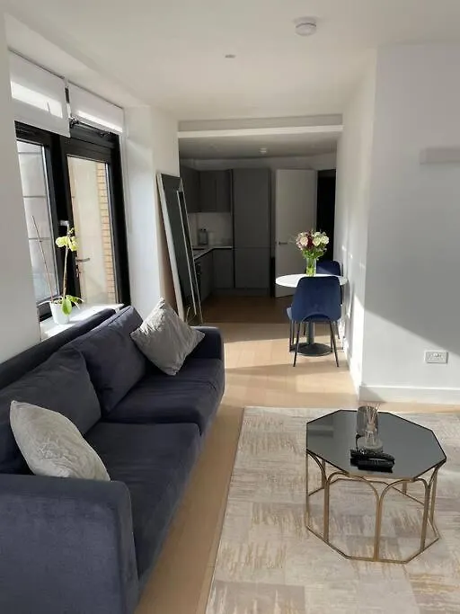 Entire Apartment In Brentford, West London.